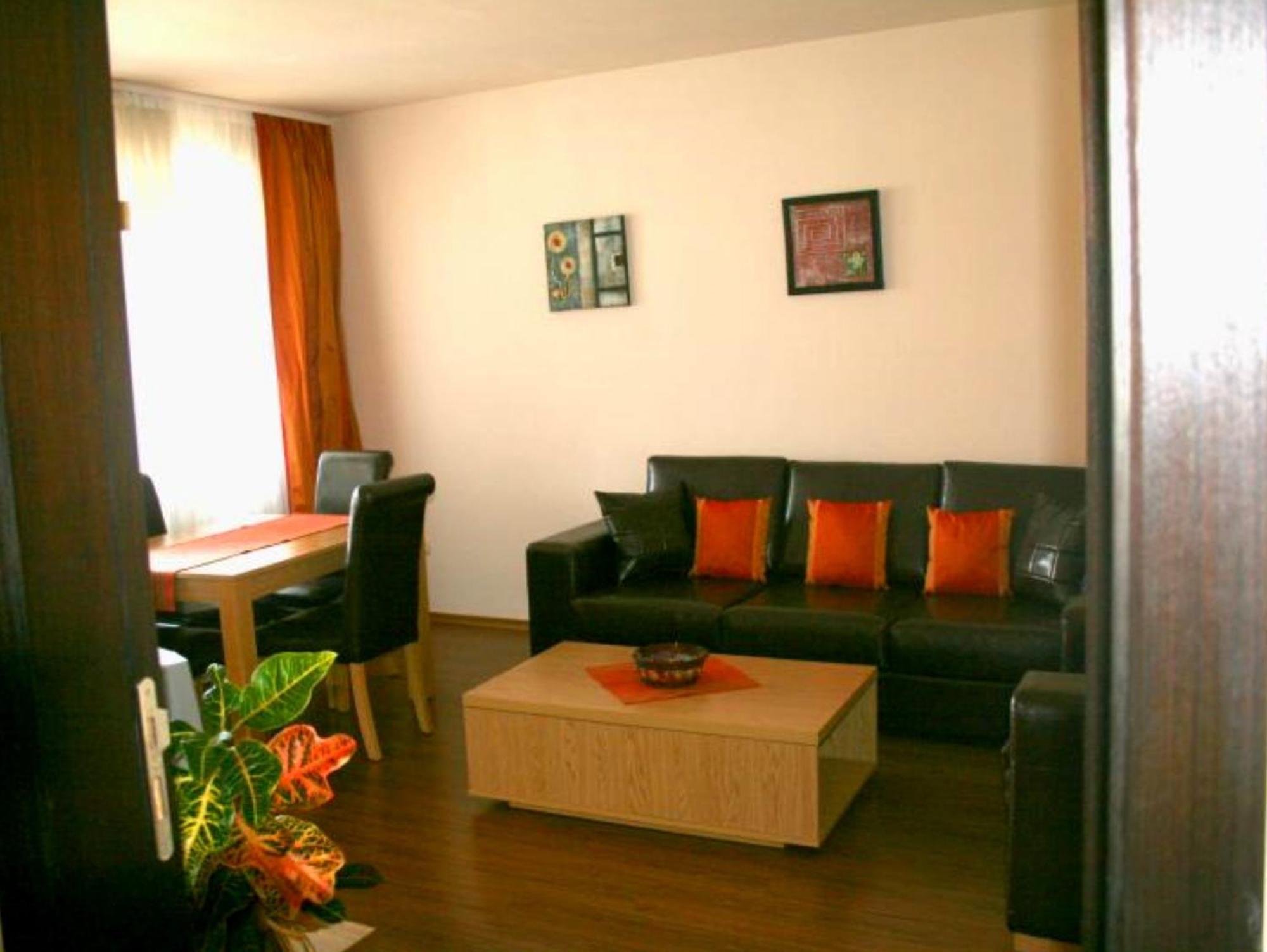Bansko Ski Apartments In Bansko Royal Towers Oda fotoğraf