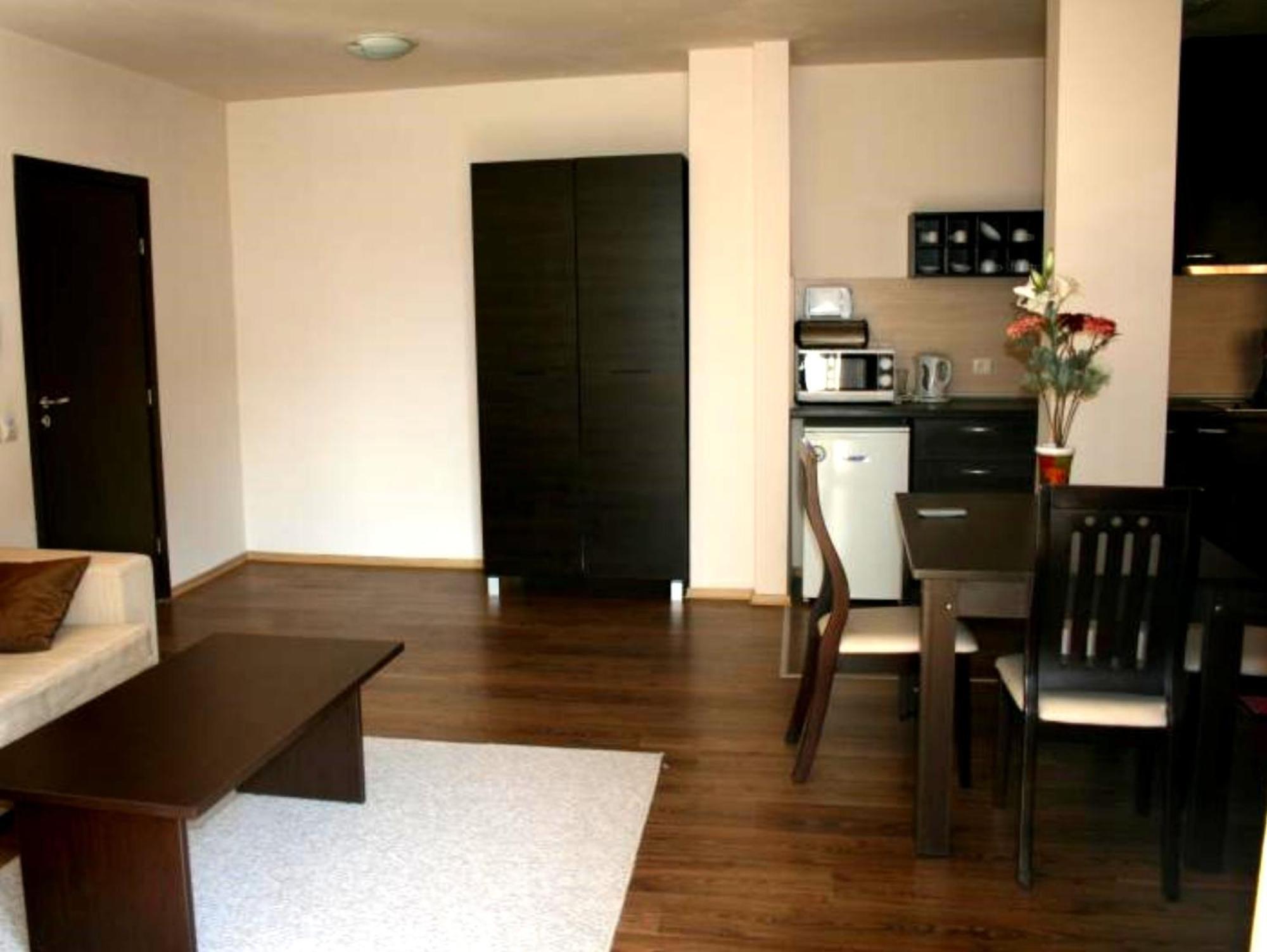 Bansko Ski Apartments In Bansko Royal Towers Oda fotoğraf
